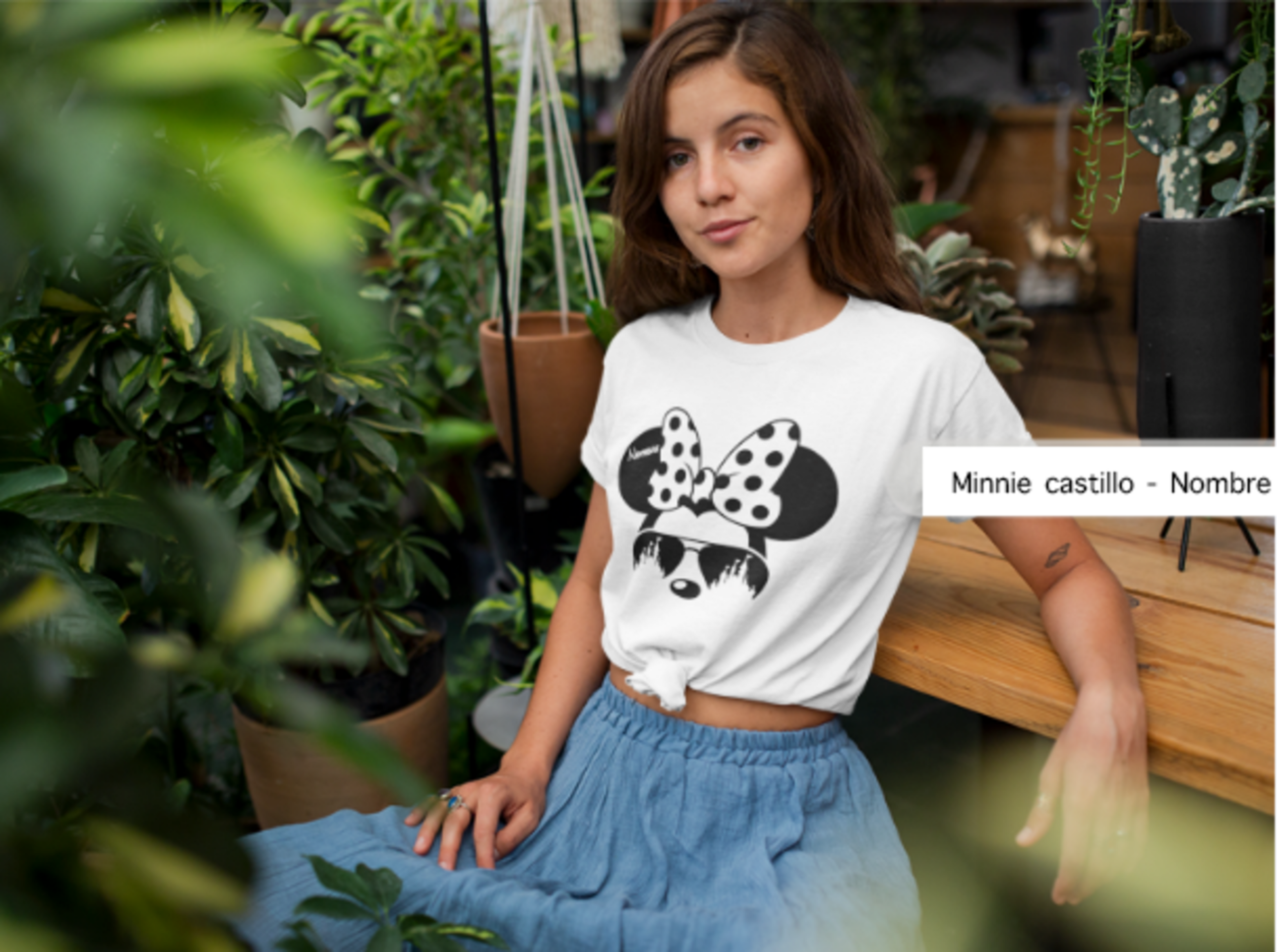 Camiseta Mickey & Minnie gafas castillo con nombre personaliza - Designed4you - 2
